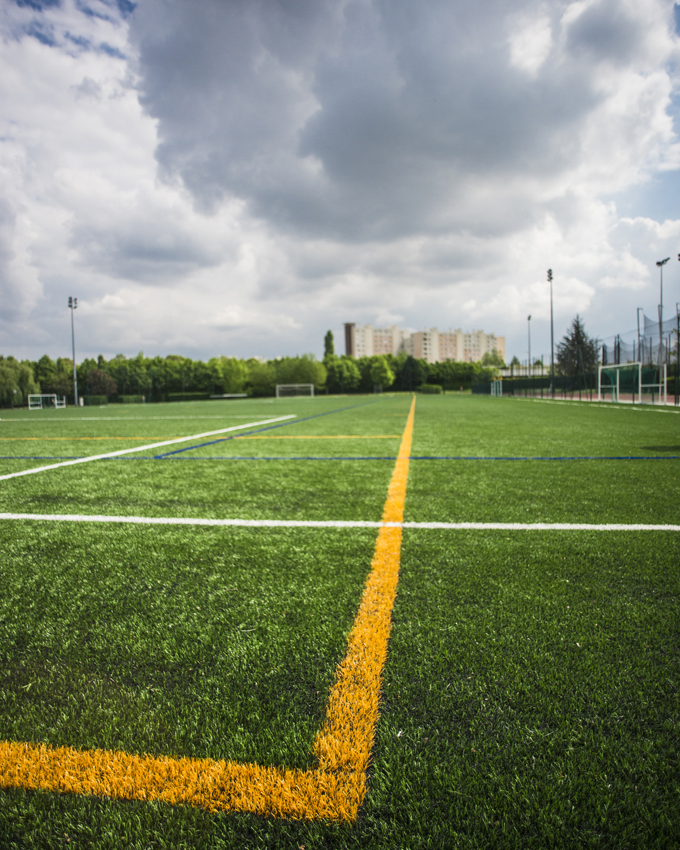 Terrain synthétique de football américain à Eaubonne